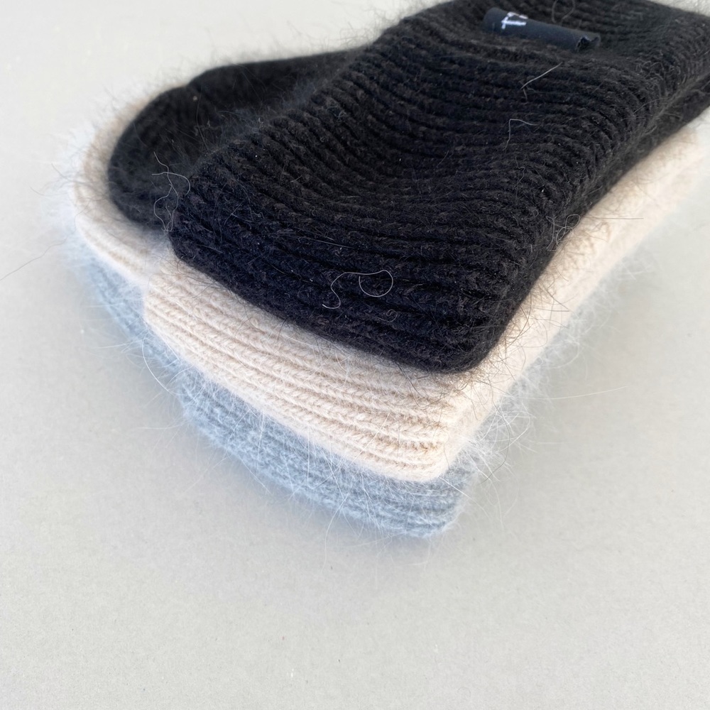 NWT Knit Rabbit Fur Toques - Picture 10 of 10
